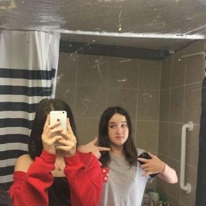 Meet your Posher, Jade